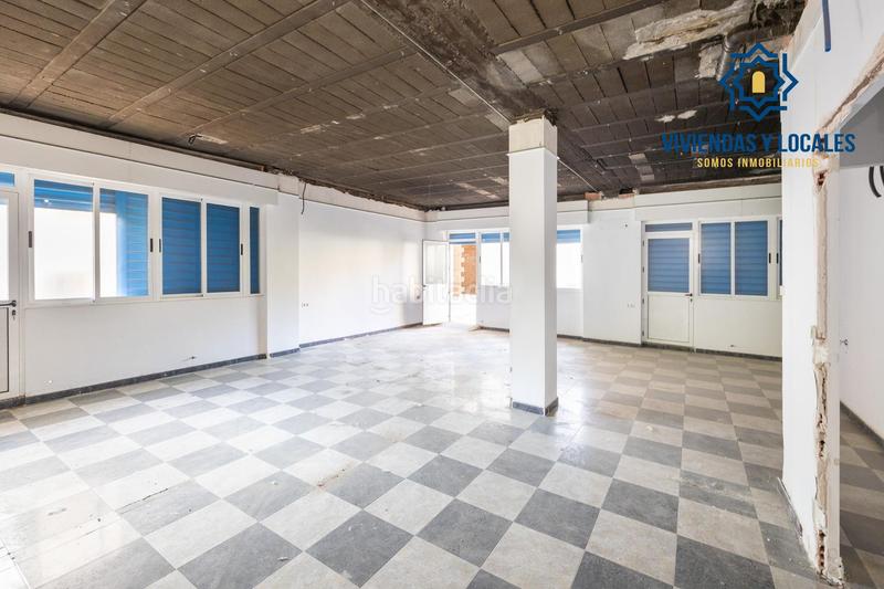 Foto e1a1e4c0-dd40-487e-acc6-903bda5d2d60. Geschäftsraum in Av. F. Garcia Lorca - Nueva Estación Autobuses Granada