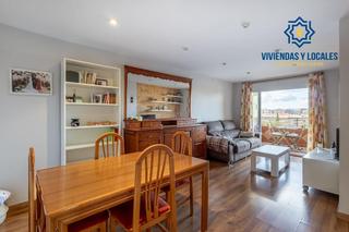 Piso  Calle calle curro cuchares, 6. Impecable piso en calle curro cúchares con vistas inigualables