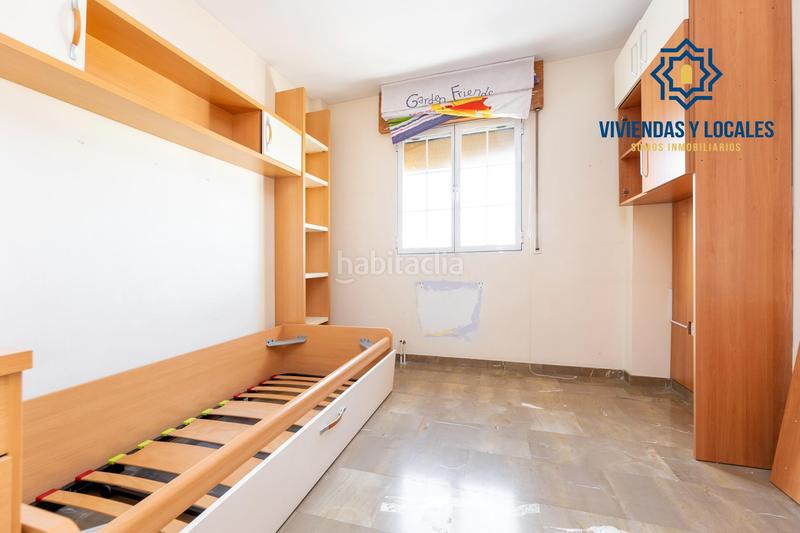 Foto 83c81142-8e92-4cda-b601-ad74867b28d7. Casa aparellada amb aparcament a Alfacar