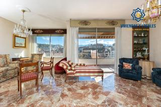 Piso  Calle tejeiro. Gran piso en el corazón de granada