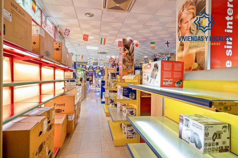 Foto ede2dc1e-a674-4b30-b479-b131c2870a9d. Locale commerciale in Camino de Ronda Granada