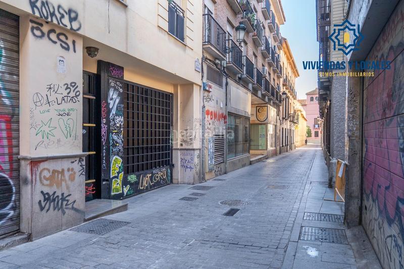 Foto 41e7fb37-ac70-41cf-9e96-4ec089a0e1c7. Appartamento con riscaldamento parcheggio in Centro - Sagrario Granada