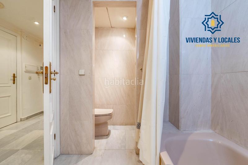 Foto 5c06984c-e737-4e03-893e-d5bd8937f14d. Appartamento con riscaldamento parcheggio in Centro - Sagrario Granada