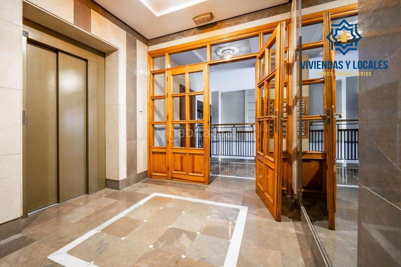 Foto ffdd09bf-26b1-4986-a442-c281f1446533. Appartamento con riscaldamento parcheggio in Centro - Sagrario Granada