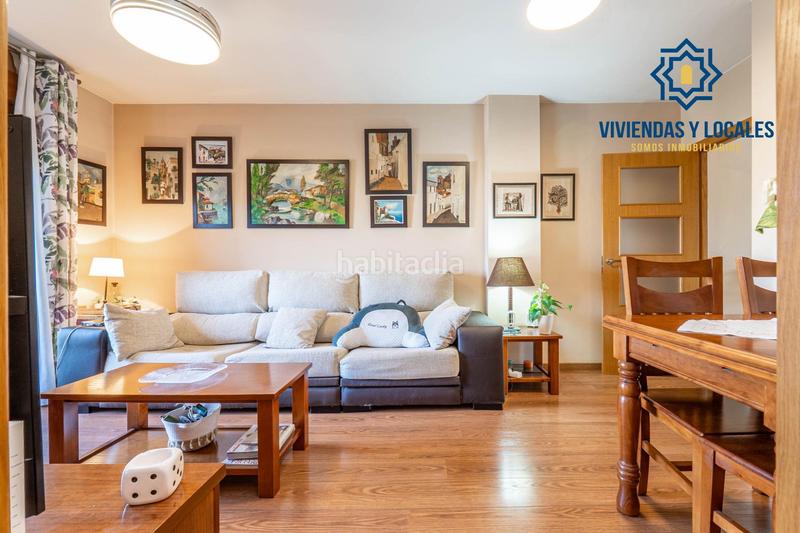 Foto d38eb10e-2a33-4f64-a448-cd0e4b55046e. Apartament amb aparcament a Ogíjares