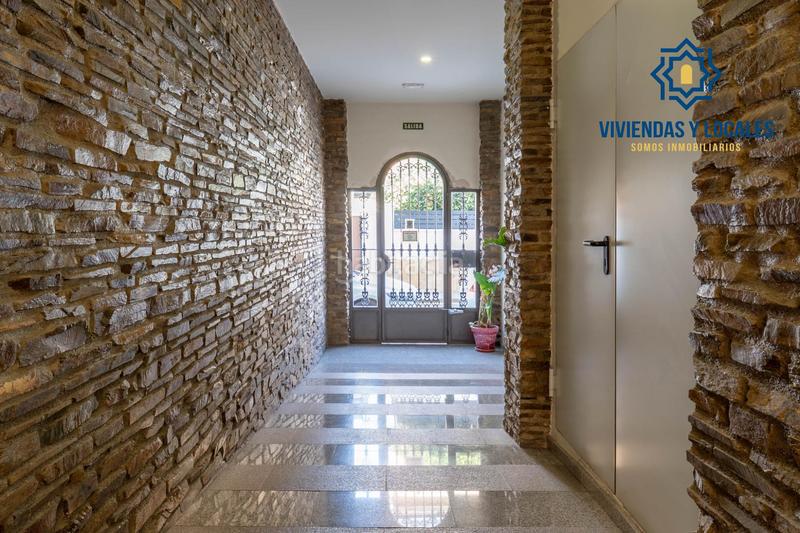 Foto d5a0ba06-bd24-48ad-8f56-406e94114549. Apartament amb aparcament a Ogíjares