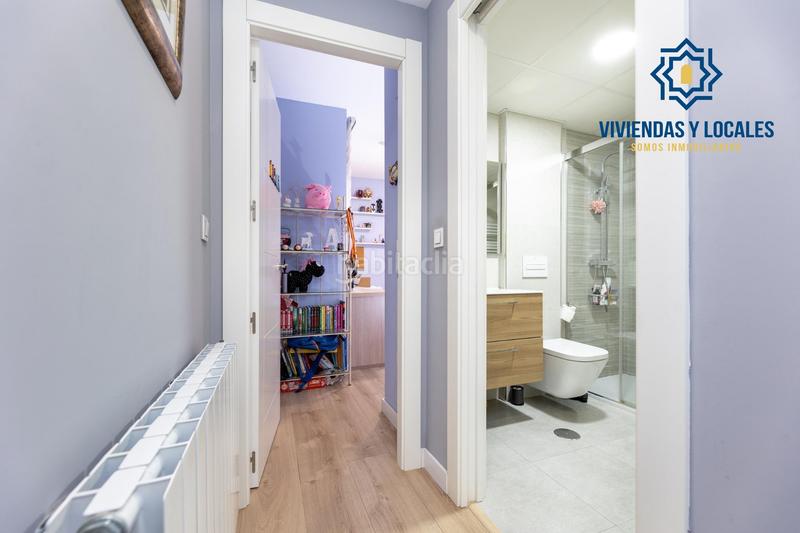 Foto a79f3e1b-243c-42e6-9164-87e6844adad2. Etagenwohnung mit heizung parking in Camino de Ronda Granada