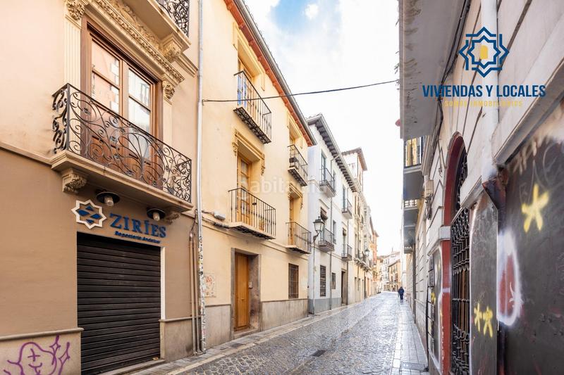 Foto 28d583ea-5052-4158-84fb-4eda78f15d60. Apartamento venta de apartamento con licencia turística junto a gran vía en Granada