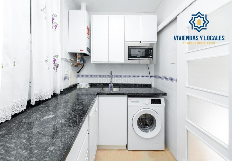 Foto 744708a7-4bfd-4af2-bc0b-9915ca8d1a34. Apartamento venta de apartamento con licencia turística junto a gran vía en Granada