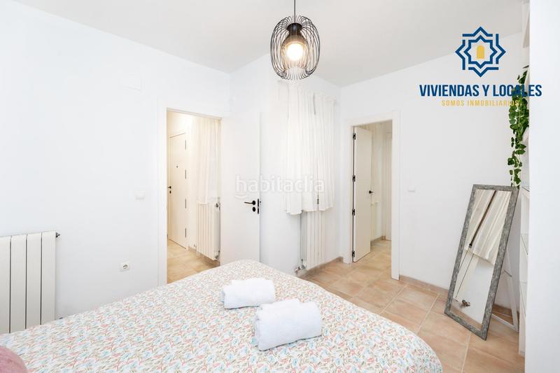Foto 96f94856-da8b-474a-a0ff-d8e238a5dd0d. Apartamento venta de apartamento con licencia turística junto a gran vía en Granada