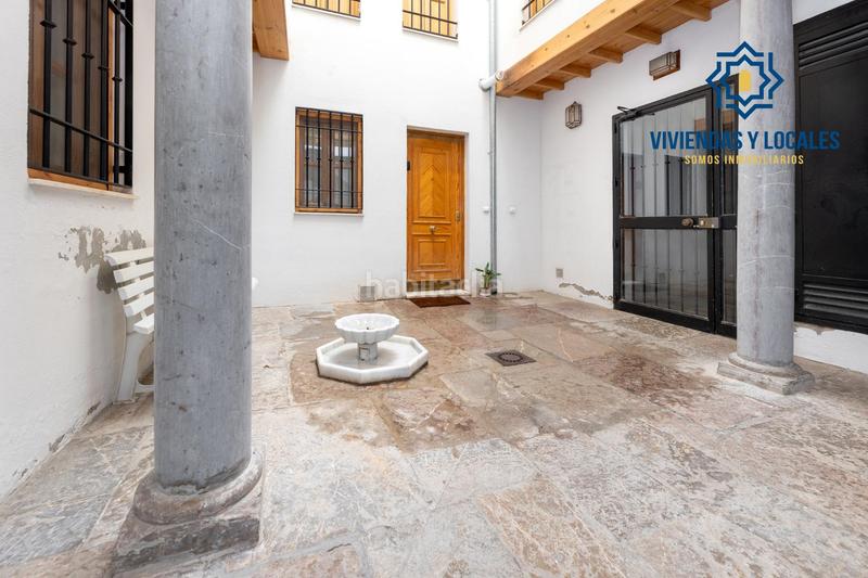 Foto bc5a73f9-2cce-4e81-a4e1-cafdd2a7fa07. Apartamento venta de apartamento con licencia turística junto a gran vía en Granada