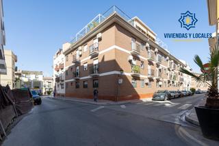 Oficina  Jueves. Oficina dúplex despacho.