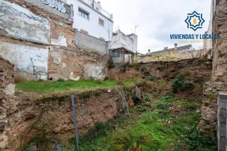 Terrain résidentiel à Calle calle alta de cartuja 8. Se vende terreno urbano plurifamiliar zona real de cartuja y jar