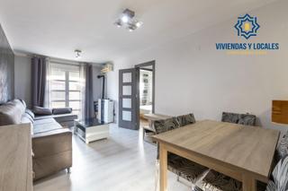 Etagenwohnung  Calle del padre manjón 16. Oportunidad! piso amplio, luminoso y listo para entrar a vivir.