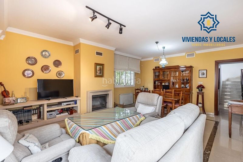 Foto 9ef9de55-adbc-4d04-9d8e-a0d4a225da6a. Casa amb aparcament piscina a Peligros