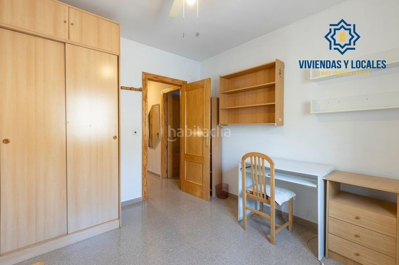 Foto d4a54ba6-bdf0-42da-b71b-7db3c49fd7cc. Casa adossada amb aparcament a Maracena