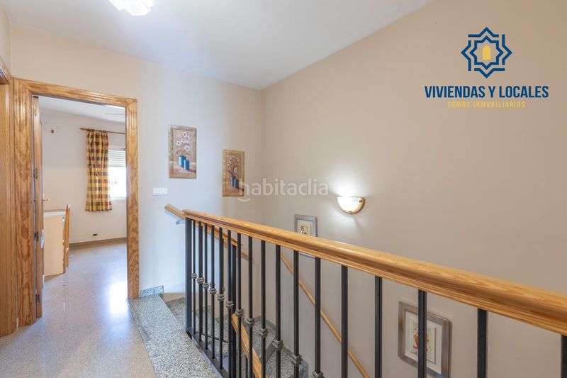 Foto f379271c-75be-4724-b5b7-d4ee99849a45. Casa adossada amb aparcament a Maracena