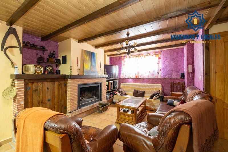 Foto 1e184a19-a9a3-452b-9e00-d69eeaa9dc2d. Casa amb aparcament piscina a Cúllar Vega