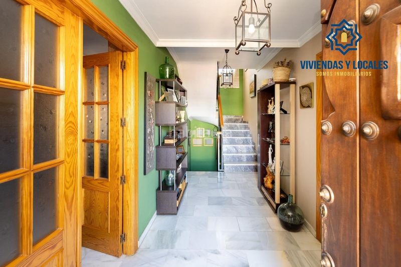 Foto 27f67e4f-7864-413a-9d91-530bfd4fb061. Casa amb aparcament piscina a Cúllar Vega