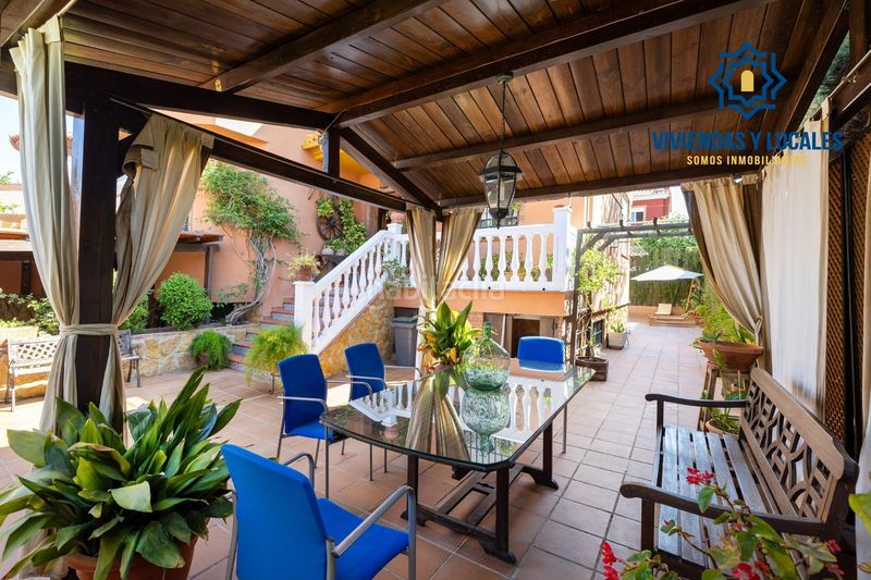 Foto defbef80-9cce-40a0-aabc-20a10a3d4815. Casa amb aparcament piscina a Cúllar Vega