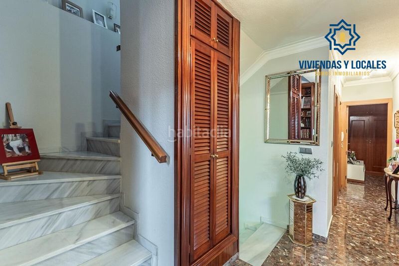 Foto 0ce04e23-16ec-485f-af1a-3d1ad2bf9d23. Casa amb calefacció aparcament a Bola de Oro Granada