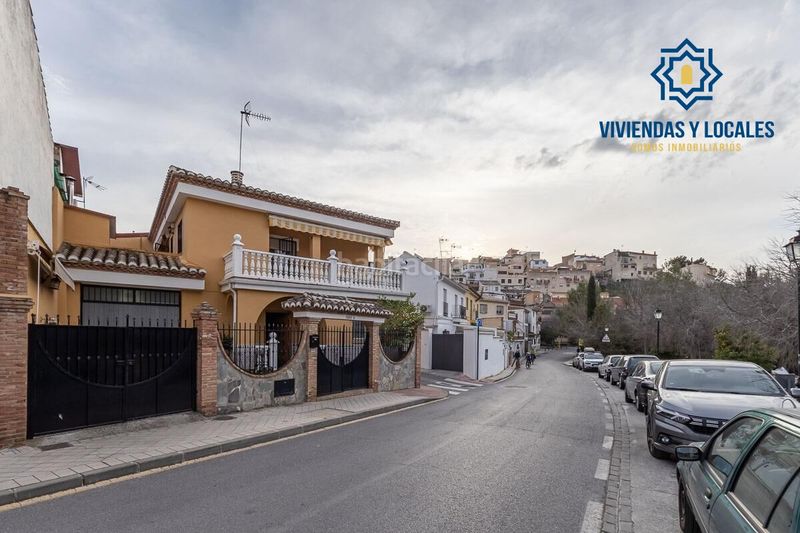 Foto d38d670c-b53a-4e84-a4ad-8b5fb9c17f7c. Casa amb calefacció aparcament a Bola de Oro Granada