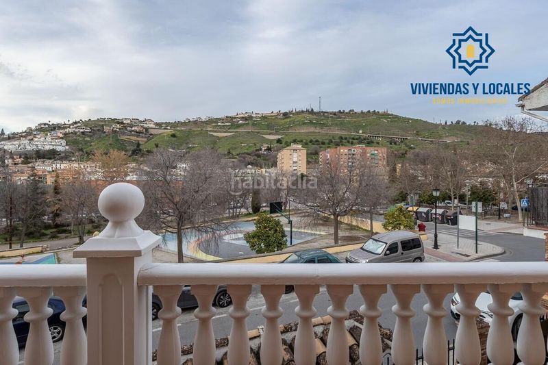 Foto f7300dba-1456-4aed-adc4-383e9d470446. Casa amb calefacció aparcament a Bola de Oro Granada