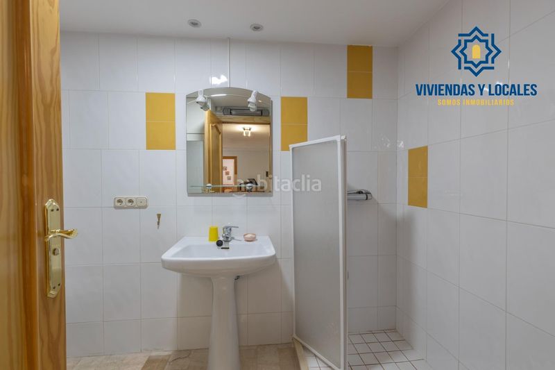 Foto 8095b669-9dda-434b-8bd0-5ebd159e1b5f. Casa amb aparcament piscina a San Francisco - El Chorrillo Gabias (Las)
