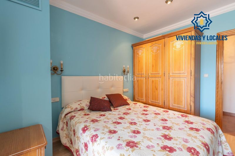 Foto c91e3a2d-3fa7-4ddf-889f-f2636b585bc4. Casa amb aparcament piscina a San Francisco - El Chorrillo Gabias (Las)