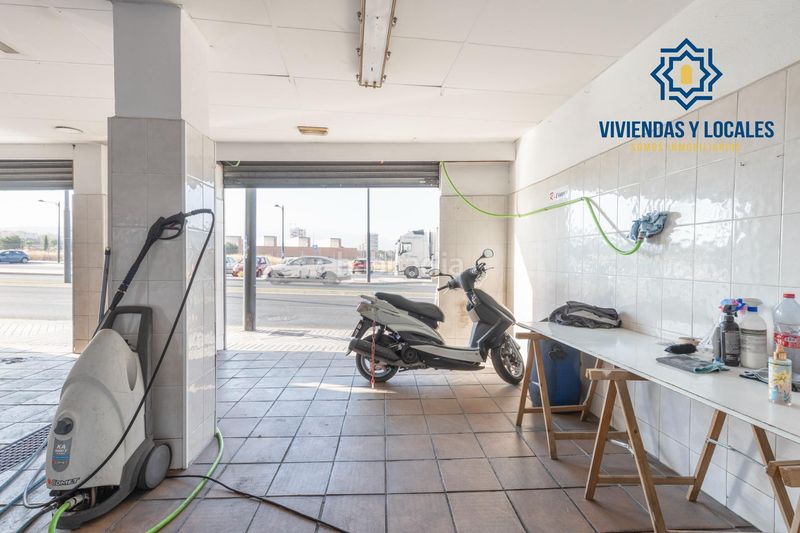 Foto 1cb2502d-3017-4175-b644-f6aa07309933. Local comercial a Maracena