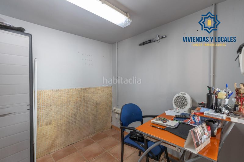 Foto 5496e3bb-9c4e-47a5-ab59-e7cfa64cd6ec. Local comercial a Maracena
