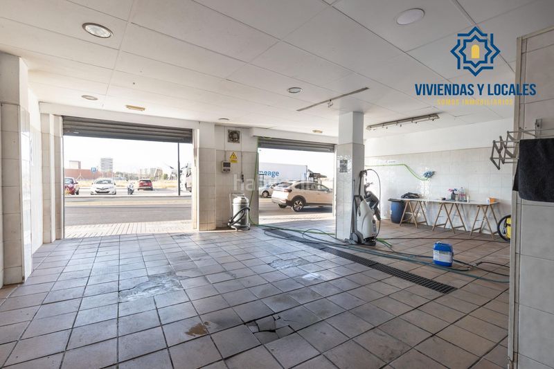 Foto f8cb2868-96a3-4332-8148-7619b03b7680. Local comercial a Maracena