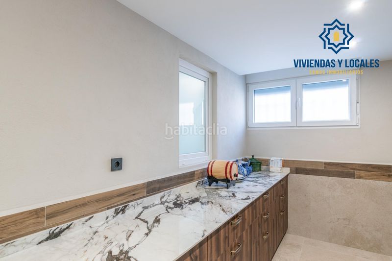 Foto 6a7e0e21-05cb-4791-94b6-159347094a36. Casa amb calefacció aparcament a Peligros