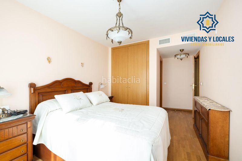 Foto d730b255-db56-4728-a1b1-7d895f53aff6. Pis amb aparcament a San Francisco Javier Granada