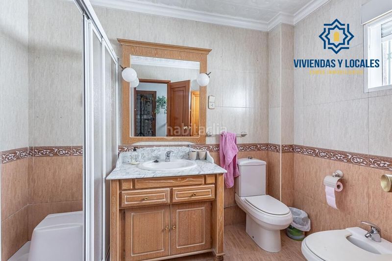Foto e976c0e1-7924-48a0-a220-831412aa4aaf. Local comercial a Atarfe