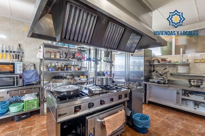 Foto fa563032-3a4e-4b10-ab03-03bdf3ed7345. Local comercial a Atarfe