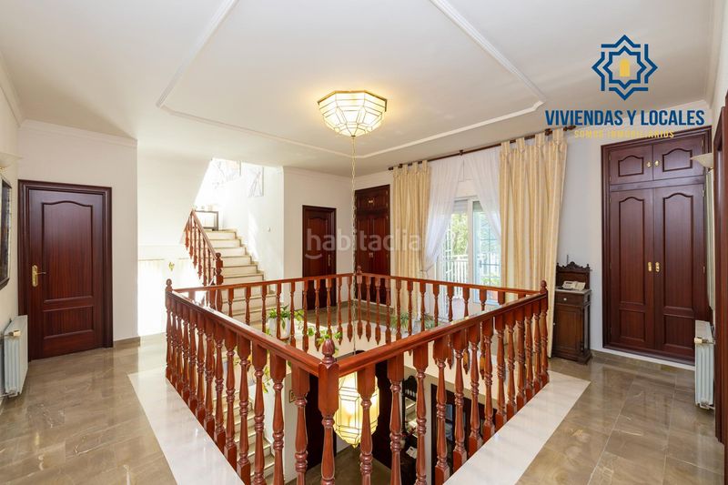 Foto 07b860f6-aac8-491c-9e3b-823029b7cd93. Xalet amb piscina a Atarfe