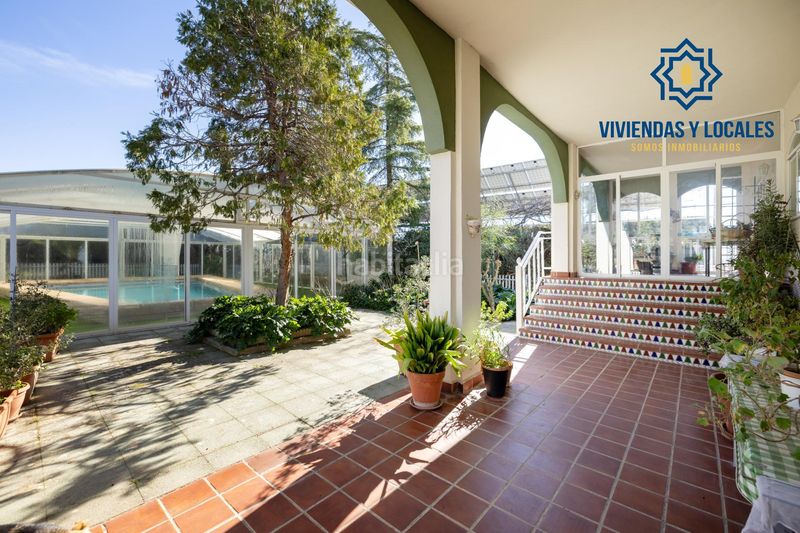 Foto 328907f7-b53f-40f2-83ed-626cd5b8ddde. Xalet amb piscina a Atarfe