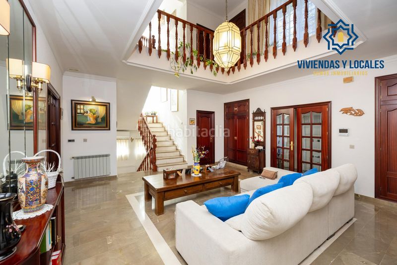 Foto 56b16afc-f8db-4db1-a302-76ca09af1534. Xalet amb piscina a Atarfe