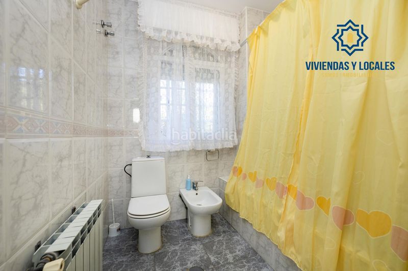 Foto 62618e82-3c8e-4ffb-b1fc-821b6ce3dce0. Xalet amb piscina a Atarfe