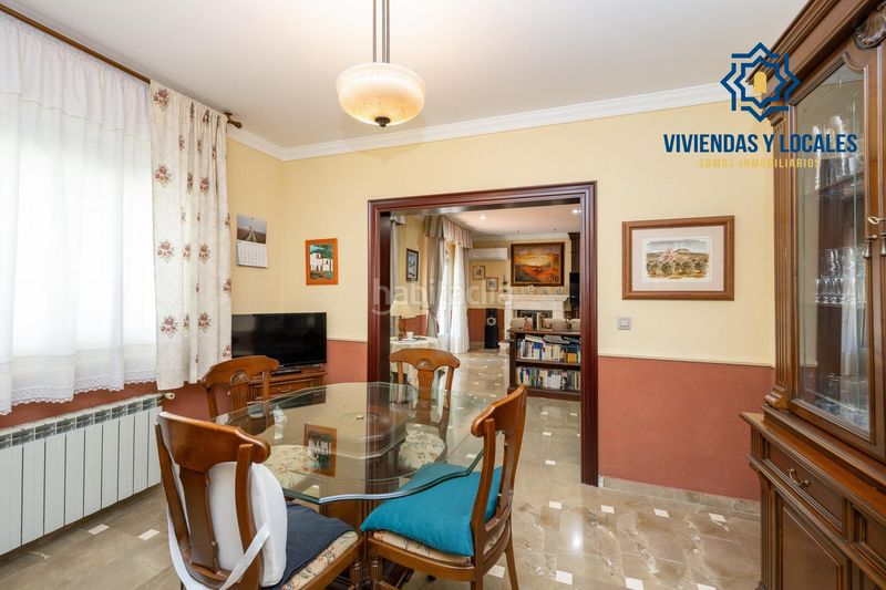 Foto 87909e30-7c61-40cd-ad12-0107ff7017f7. Xalet amb piscina a Atarfe