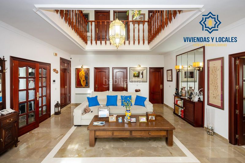 Foto 8fa3772f-c7b6-49e2-9b3b-ace3c426feca. Xalet amb piscina a Atarfe