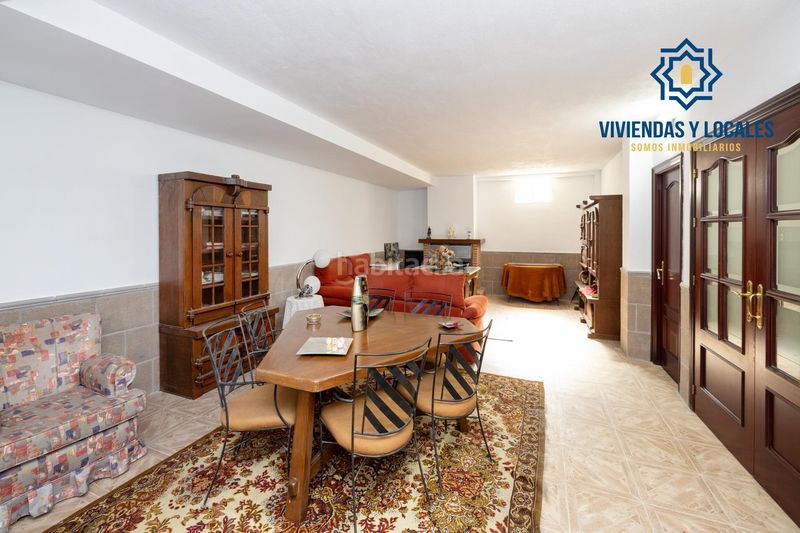 Foto 937ebc7f-6e4e-4921-87e2-07f717742473. Xalet amb piscina a Atarfe