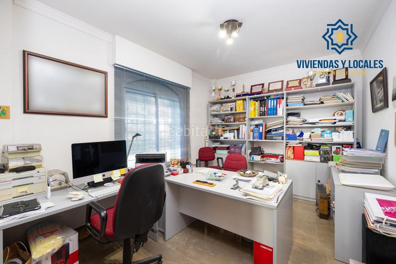 Foto d1414a08-694e-4126-9b19-0b6af21cc175. Xalet amb piscina a Atarfe