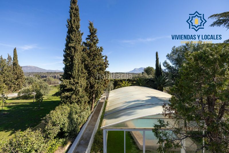 Foto d2d95906-8458-4e40-9a6e-6596febb33a6. Xalet amb piscina a Atarfe