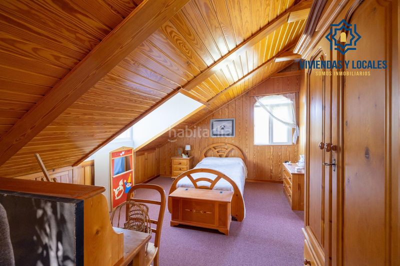 Foto d7a77ce3-d935-48c0-96d7-04bdd6bde727. Xalet amb piscina a Atarfe