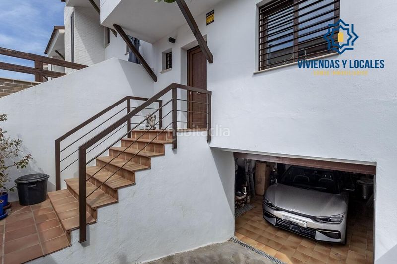 Foto de28404c-378f-4a5d-a0f4-bbd4f357aef7. Casa aparellada amb calefacció aparcament piscina a Monachil
