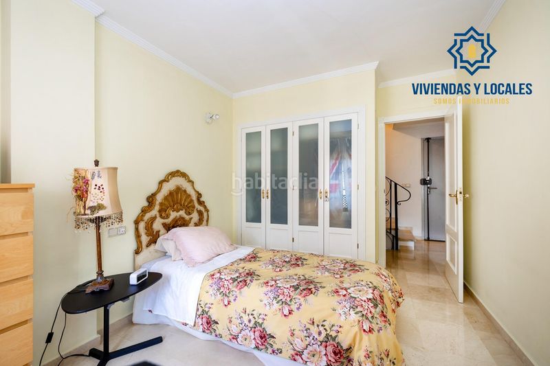 Foto 3d46969f-45b2-4f76-ba0b-7960c65b1eb9. Semi detached house in cuesta pino 65 in Crta. De la Sierra Granada