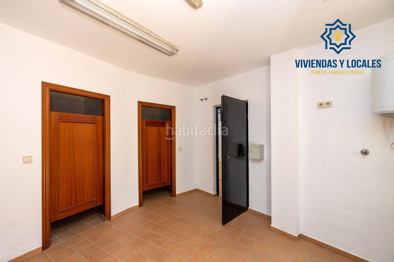Foto ad4a2684-0c60-4eaa-b07f-0cc1a039e019. Semi detached house in cuesta pino 65 in Crta. De la Sierra Granada