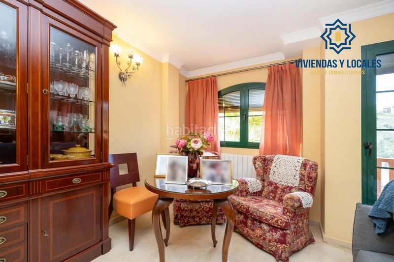 Foto be8550ba-8839-4cb0-8b03-2026c9b6398f. Semi detached house in cuesta pino 65 in Crta. De la Sierra Granada
